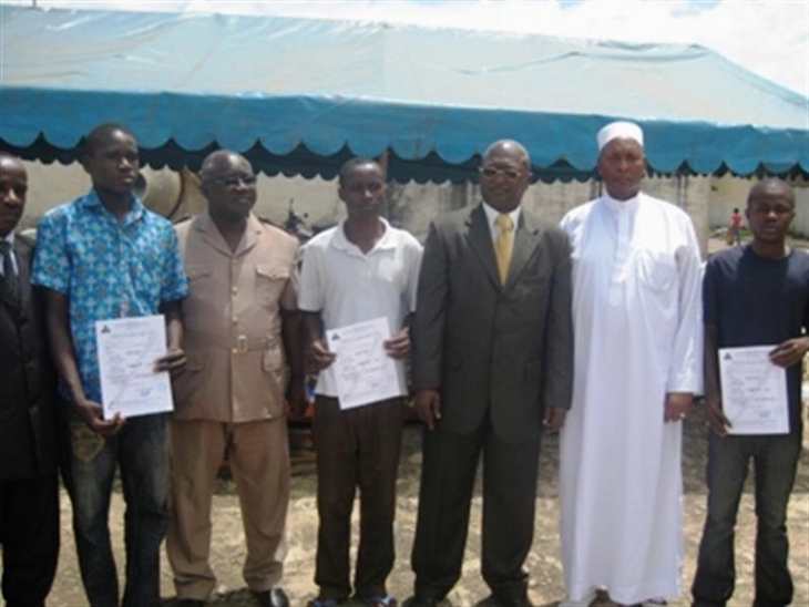 L’Anarrec et Ihem /So offrent  165 millions de prises en charge scolaire aux élèves de la ville de Bouaké.